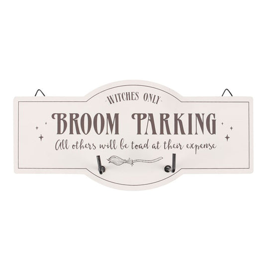 Broom parking naulakko